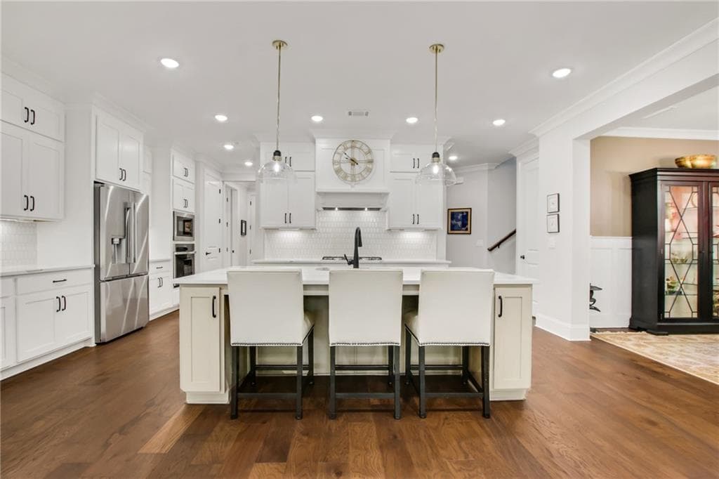 4 bedroom, 4 bathroom, 3,155 sq ft single family residence for sale at 2340 Windsor Bluffs Drive, Cumming, GA 30041 — photo 8