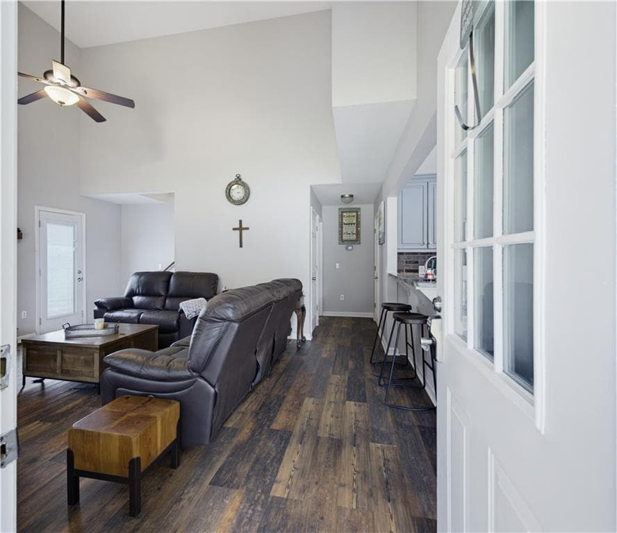 3 bedroom, 4 bathroom, 2,831 sq ft single family residence for sale at 4665 Mount Vernon Road, Gainesville, GA 30506 — photo 6