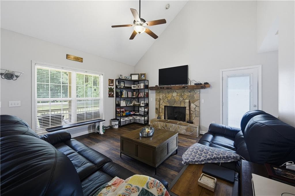 3 bedroom, 4 bathroom, 2,831 sq ft single family residence for sale at 4665 Mount Vernon Road, Gainesville, GA 30506 — photo 9
