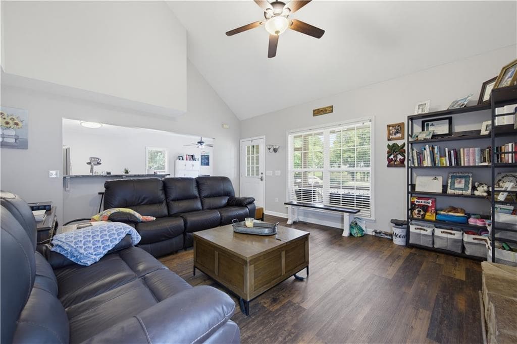 3 bedroom, 4 bathroom, 2,831 sq ft single family residence for sale at 4665 Mount Vernon Road, Gainesville, GA 30506 — photo 10