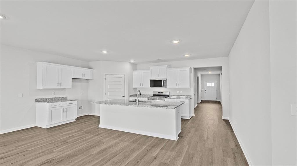 4 bedroom, 2 bathroom, 1,774 sq ft single family residence for sale at 131 Champlain Road, Hoschton, GA 30548 — photo 6
