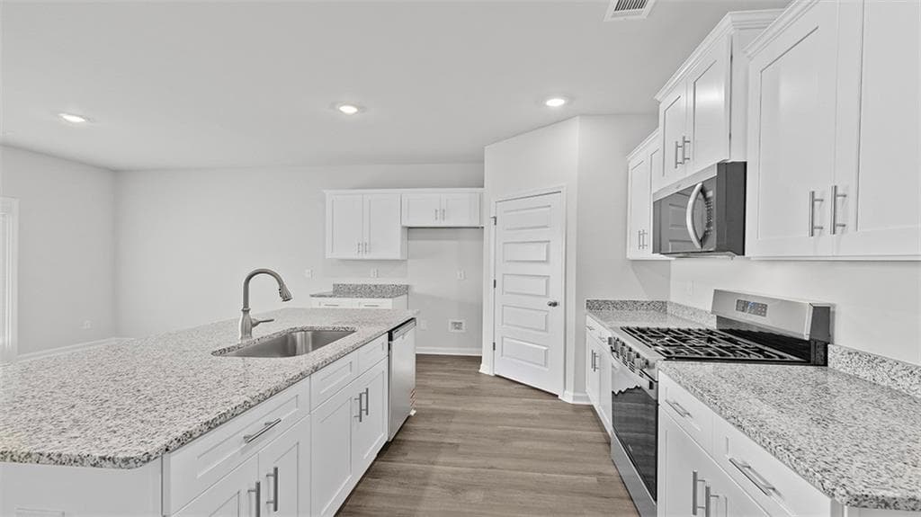 4 bedroom, 2 bathroom, 1,774 sq ft single family residence for sale at 131 Champlain Road, Hoschton, GA 30548 — photo 9