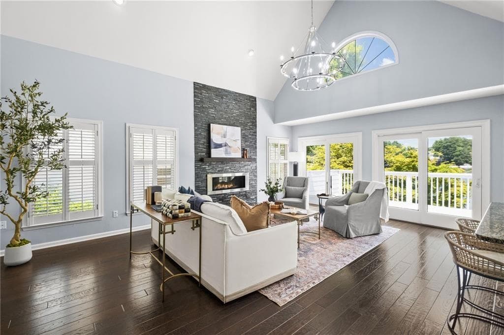 4 bedroom, 3 bathroom, 3,536 sq ft single family residence for sale at 6430 Spinnaker Lane, Alpharetta, GA 30005 — photo 7
