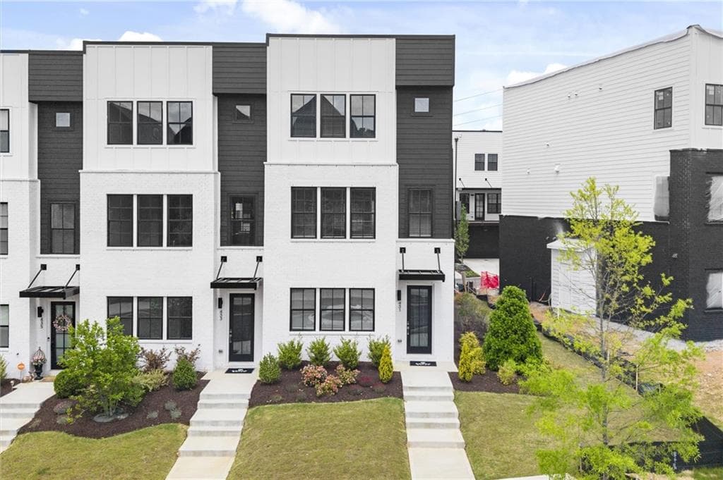 4 bedroom, 4 bathroom, 2,160 sq ft townhouse for sale at 431 Mezzo Lane 84, Alpharetta, GA 30009