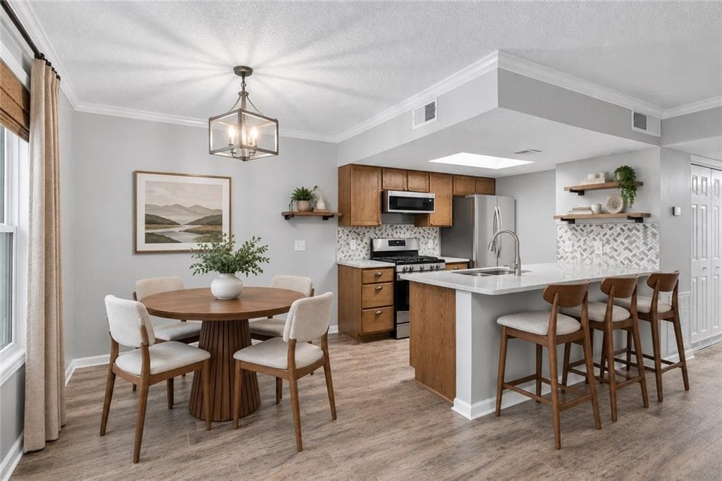 2 bedroom, 2 bathroom, 1,306 sq ft condominium for sale at 3073 Westwood Way, Alpharetta, GA 30004 — photo 5