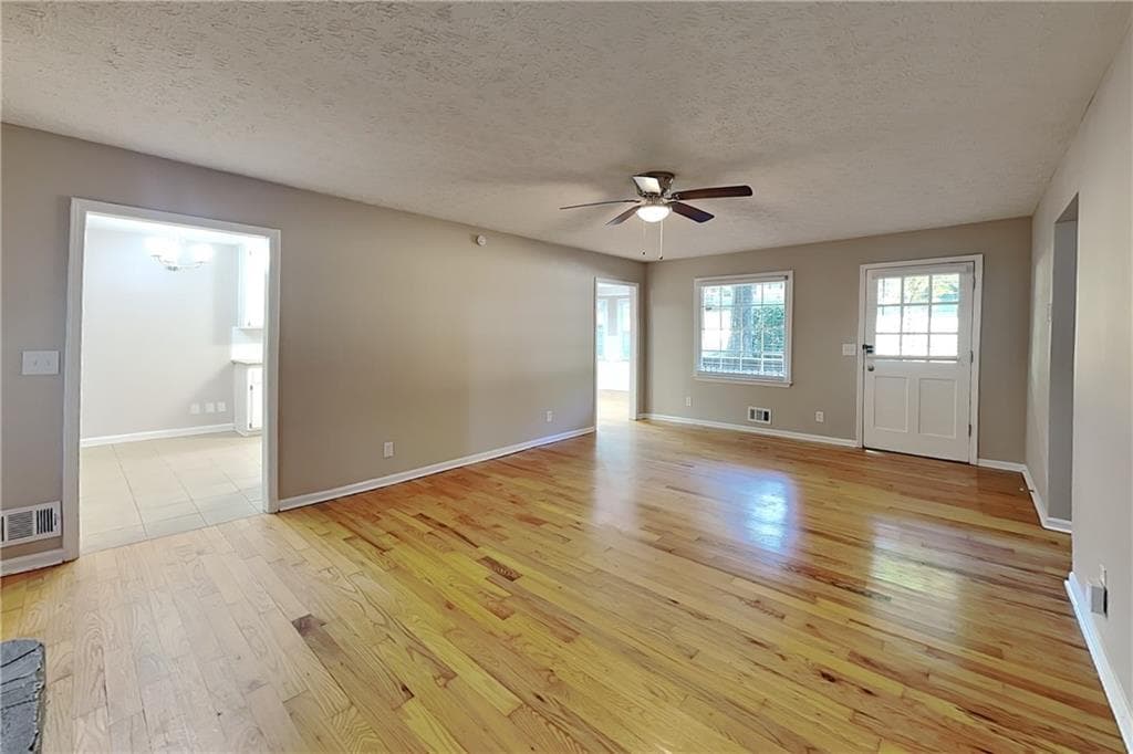 3 bedroom, 2 bathroom, 1,316 sq ft single family residence for rent at 327 Pine Trail, Canton, GA 30115 for $1,975 a month — photo 2