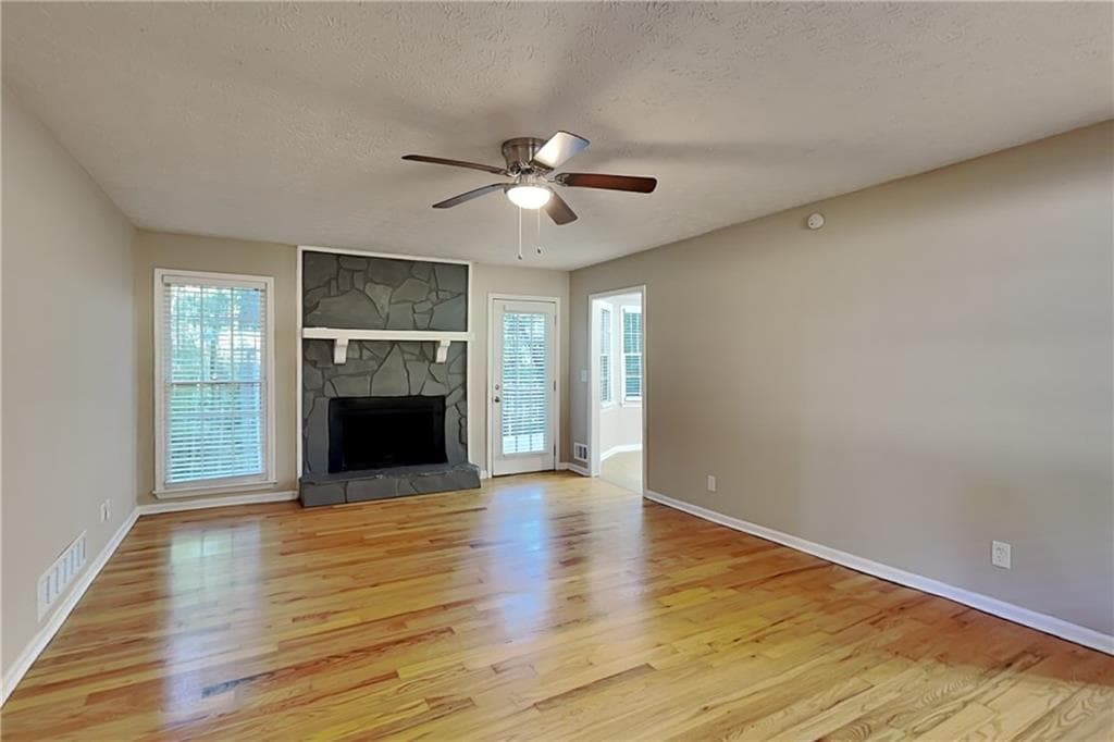 3 bedroom, 2 bathroom, 1,316 sq ft single family residence for rent at 327 Pine Trail, Canton, GA 30115 for $1,975 a month — photo 3