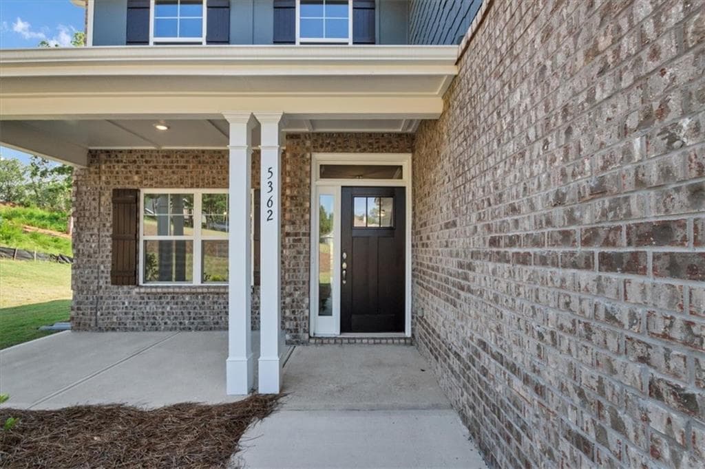 5 bedroom, 4 bathroom, 2,628 sq ft single family residence for sale at 5362 Tuscany Drive, Douglasville, GA 30135 — photo 4