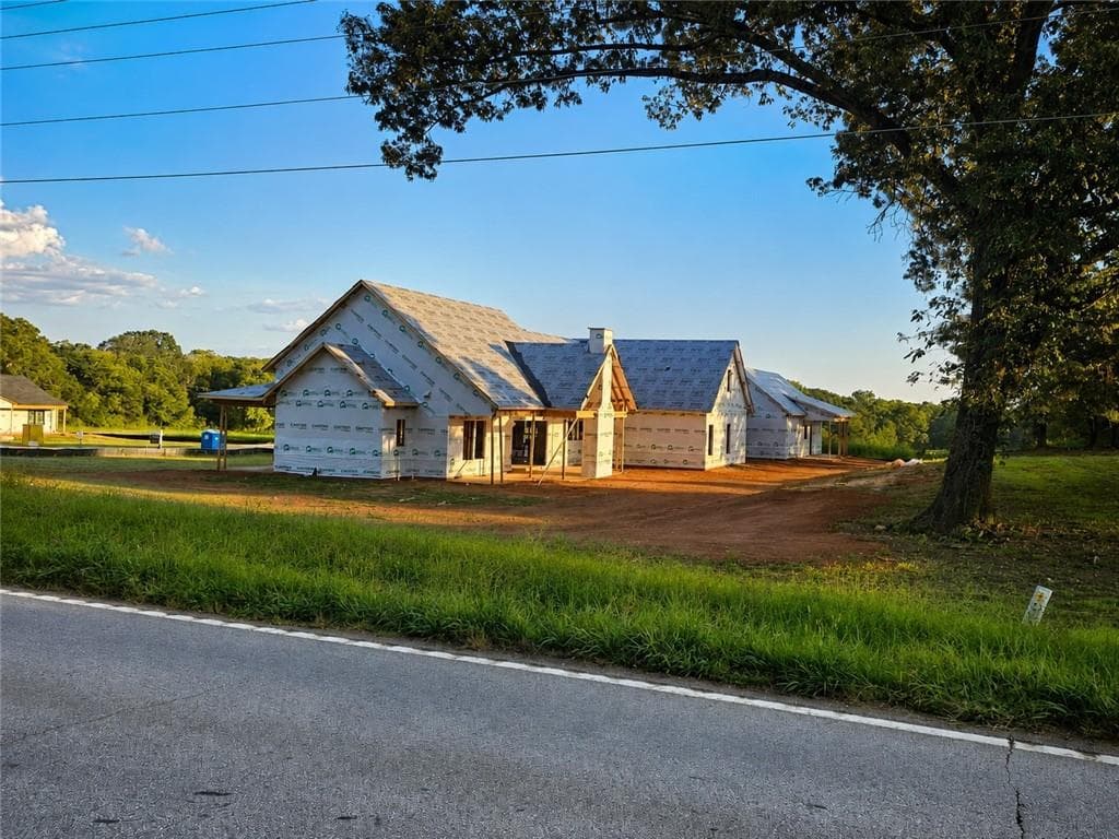 4 bedroom, 6 bathroom, 3,731 sq ft single family residence for sale at 40 Rita Ridge, Jefferson, GA 30549 — photo 6