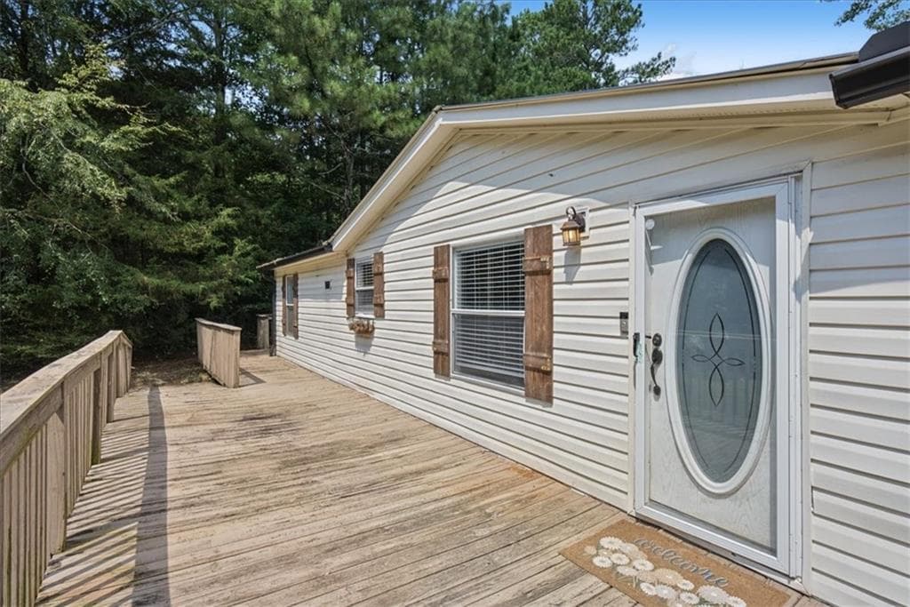 3 bedroom, 2 bathroom, 1,248 sq ft single family residence under contract at 159 Flatwoods Road, Calhoun, GA 30701 — photo 4