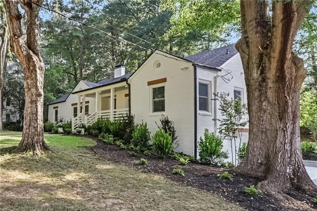 6 bedroom, 5 bathroom, 5,631 sq ft single family residence for sale at 1929 Lenox Road, Atlanta, GA 30306