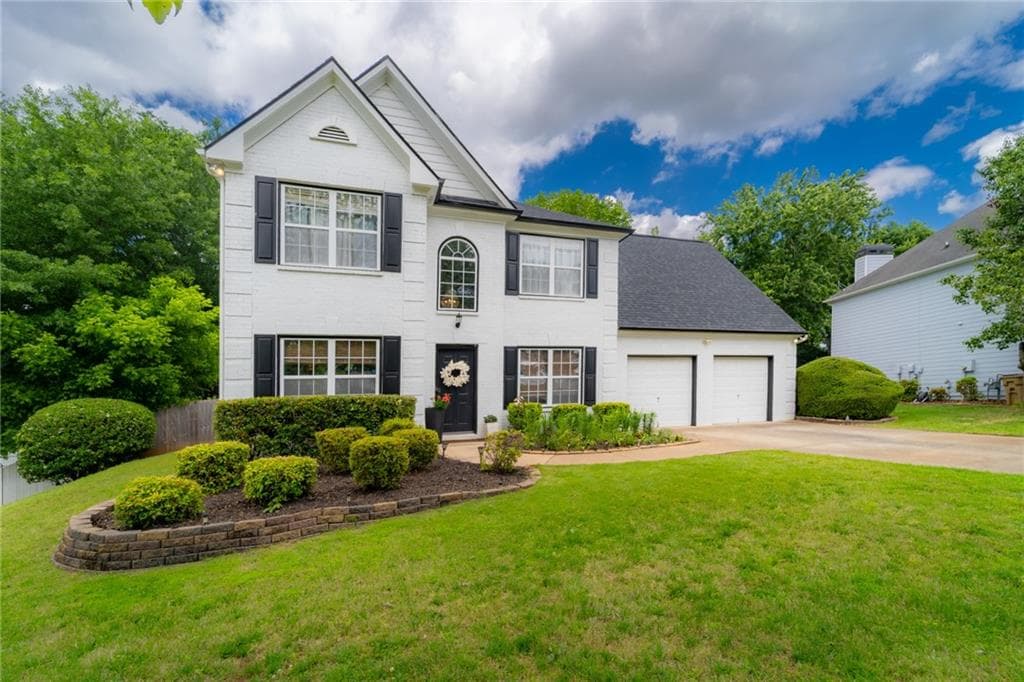 3 bedroom, 3 bathroom, 2,100 sq ft single family residence for sale at 1180 Overland Crossing, Alpharetta, GA 30004