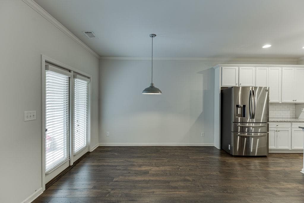 3 bedroom, 3 bathroom, 2,020 sq ft townhouse for sale at 5634 Parkview Lane, Flowery Branch, GA 30542 — photo 10