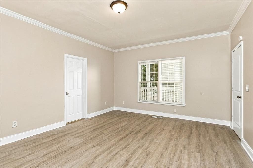 3 bedroom, 3 bathroom, 2,320 sq ft single family residence for rent at 990 Lena Street, Atlanta, GA 30314 for $2,525 a month — photo 10