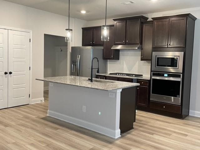 4 bedroom, 3 bathroom, 2,430 sq ft single family residence for rent at 72 Station Overlook Drive, Auburn, GA 30011 for $2,500 a month — photo 9
