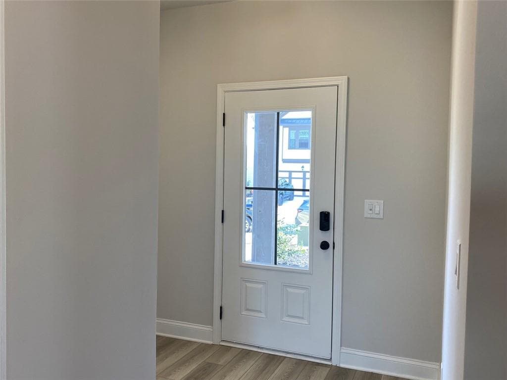 4 bedroom, 3 bathroom, 2,430 sq ft single family residence for rent at 72 Station Overlook Drive, Auburn, GA 30011 for $2,500 a month — photo 3