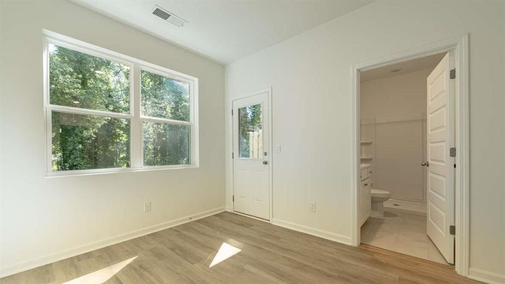 3 bedroom, 4 bathroom townhouse for sale at 1302 Lakota Place, Atlanta, GA 30315 — photo 8