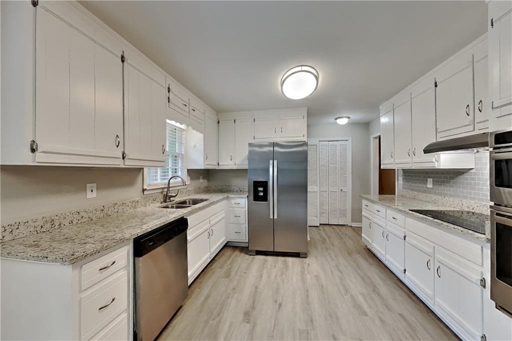 3 bedroom, 2 bathroom, 2,566 sq ft single family residence for rent at 255 Saint Patrick Drive, Mableton, GA 30126 for $2,275 a month — photo 5