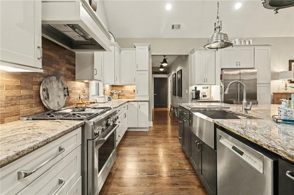 3 bedroom, 3 bathroom, 2,457 sq ft single family residence for sale at 207 Marion Beavers Road, Sharpsburg, GA 30277 — photo 7