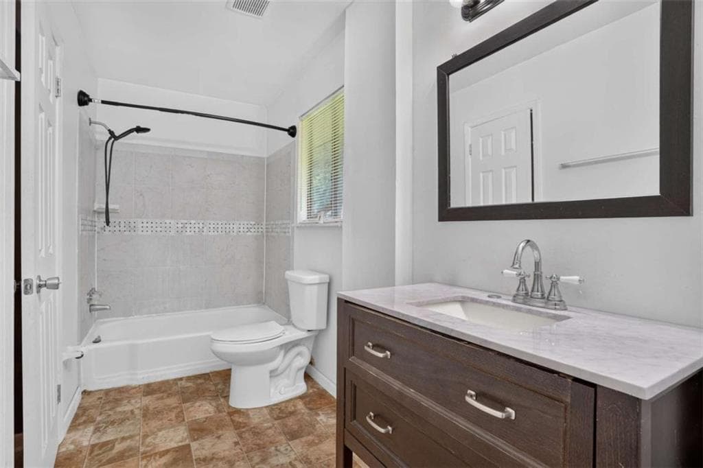 3 bedroom, 2 bathroom, 1,274 sq ft single family residence for sale at 786 S Nottingham Road, Jonesboro, GA 30236 — photo 8