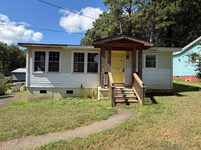 2 bedroom, 1 bathroom, 888 sq ft single family residence under contract at 1596 MLK Jr Drive, Monticello, GA 31064 — photo 2