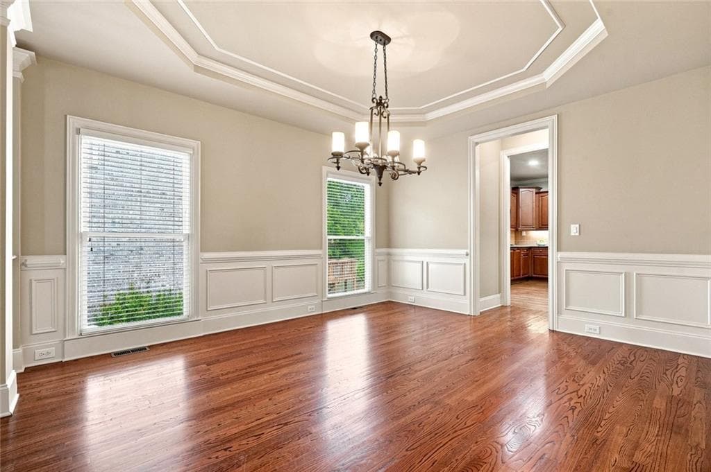 5 bedroom, 5 bathroom, 4,174 sq ft single family residence for sale at 3131 Willowstone Drive, Duluth, GA 30096 — photo 7