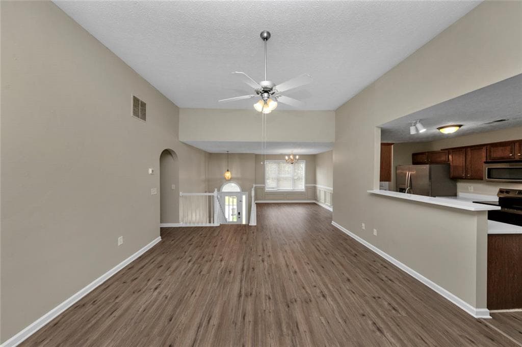 3 bedroom, 3 bathroom, 1,781 sq ft single family residence for sale at 242 Elk Drive, Temple, GA 30179 — photo 8