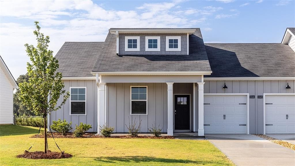 3 bedroom, 2 bathroom, 1,046 sq ft townhouse for sale at 234B Lavendar Lane, Perry, GA 31069