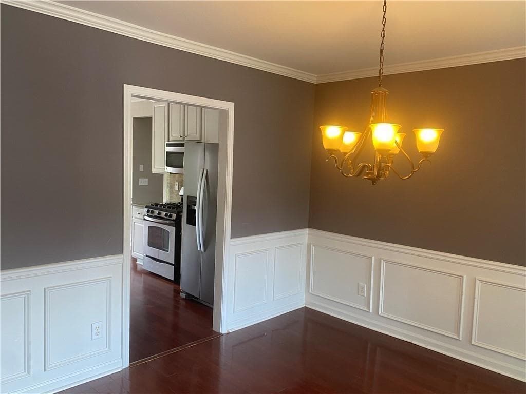 4 bedroom, 3 bathroom, 2,510 sq ft single family residence for rent at 3470 Maple Terrace Drive, Suwanee, GA 30024 for $2,550 a month — photo 4