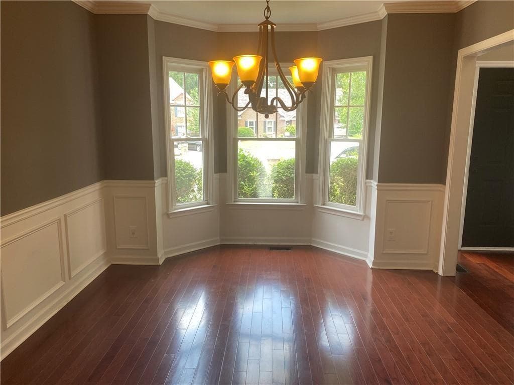 4 bedroom, 3 bathroom, 2,510 sq ft single family residence for rent at 3470 Maple Terrace Drive, Suwanee, GA 30024 for $2,550 a month — photo 5