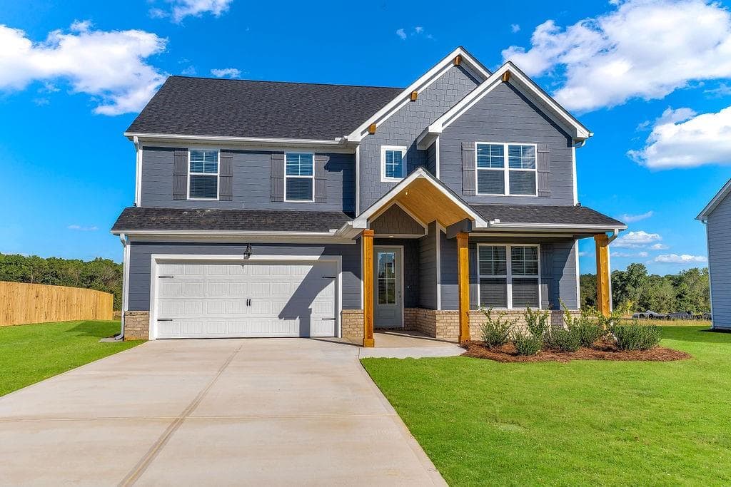 5 bedroom, 4 bathroom, 2,551 sq ft single family residence sold at 138 Oak Lot 73 Drive, Gray, GA 31032