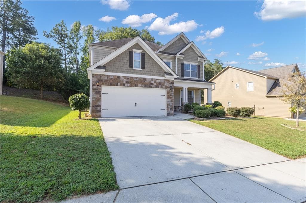 5 bedroom, 3 bathroom, 2,836 sq ft single family residence under contract at 157 Westminster Way, Newnan, GA 30263 — photo 3