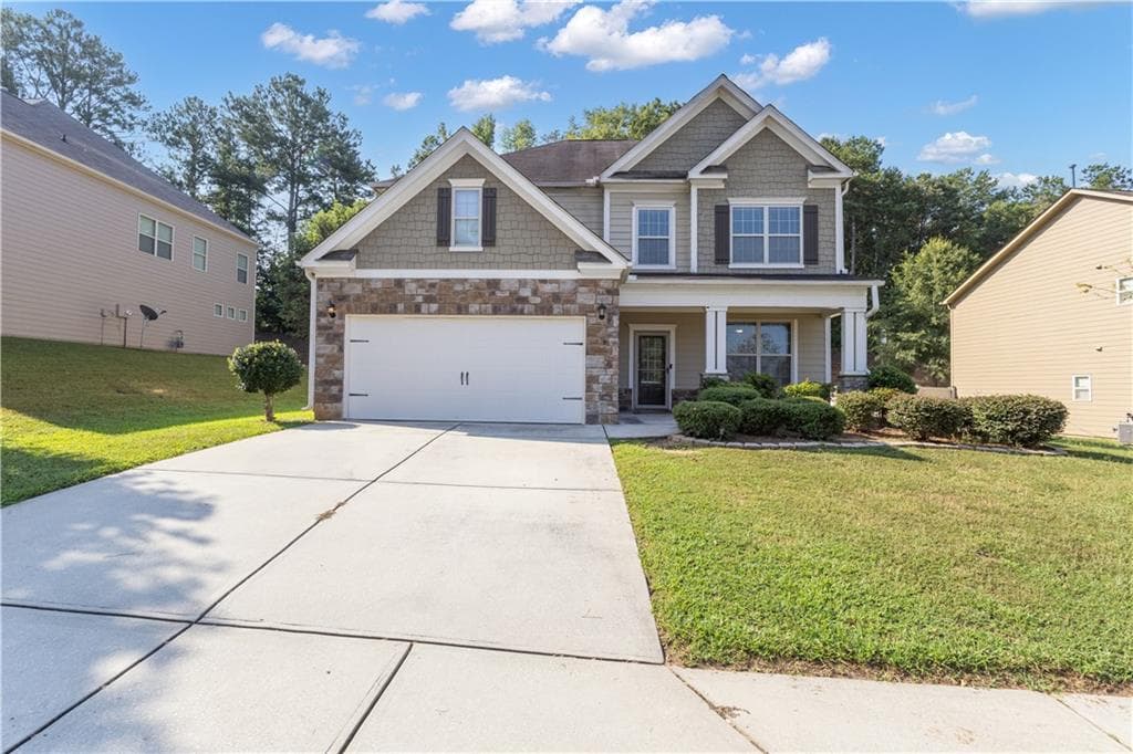5 bedroom, 3 bathroom, 2,836 sq ft single family residence under contract at 157 Westminster Way, Newnan, GA 30263 — photo 4