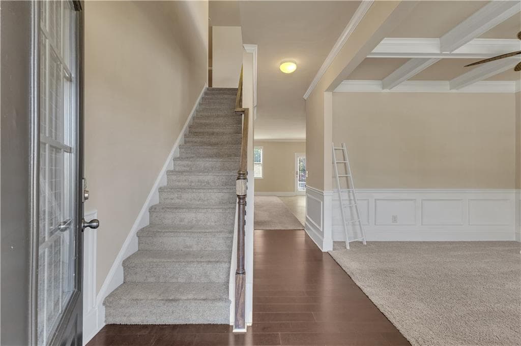 5 bedroom, 3 bathroom, 2,836 sq ft single family residence under contract at 157 Westminster Way, Newnan, GA 30263 — photo 8