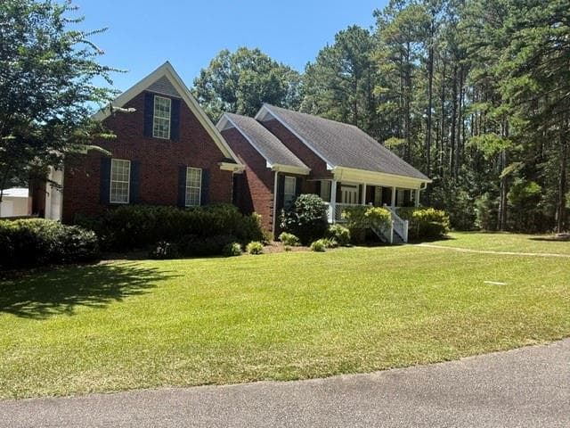 4 bedroom, 3 bathroom, 2,642 sq ft single family residence for sale at 452 452 Mount Vernon Rd Road, Monroe, GA 30655 — photo 2