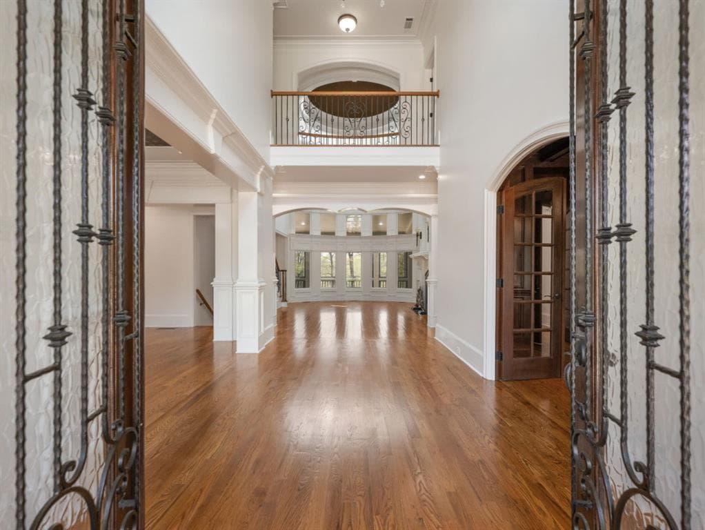 5 bedroom, 6 bathroom, 8,088 sq ft single family residence for sale at 2279 Weeping Oak Drive, Braselton, GA 30517 — photo 9