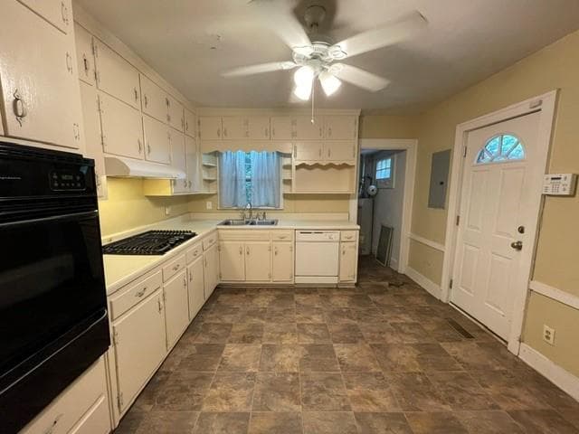 3 bedroom, 1 bathroom, 1,218 sq ft single family residence for sale at 3461 Lee Street, College Park, GA 30337 — photo 10