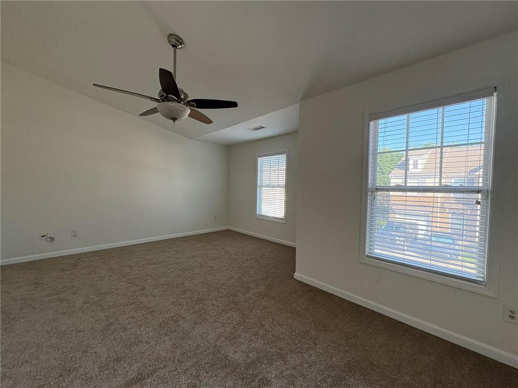 3 bedroom, 3 bathroom, 1,696 sq ft townhouse for sale at 2193 Executive Drive, Duluth, GA 30096 — photo 7