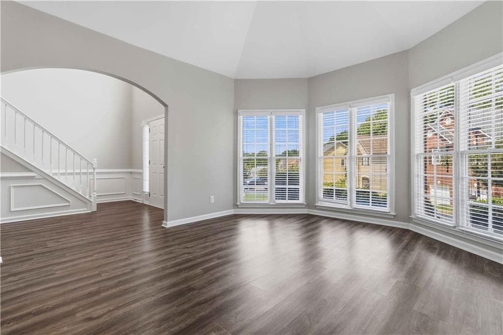 5 bedroom, 4 bathroom, 2,883 sq ft single family residence under contract at 3327 Hidden Trail Road, Smyrna, GA 30082 — photo 7