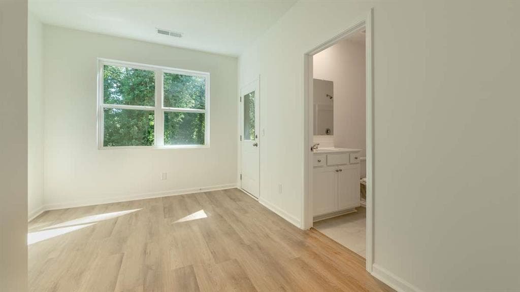 3 bedroom, 4 bathroom townhouse for sale at 1308 Lakota Place, Atlanta, GA 30315 — photo 7
