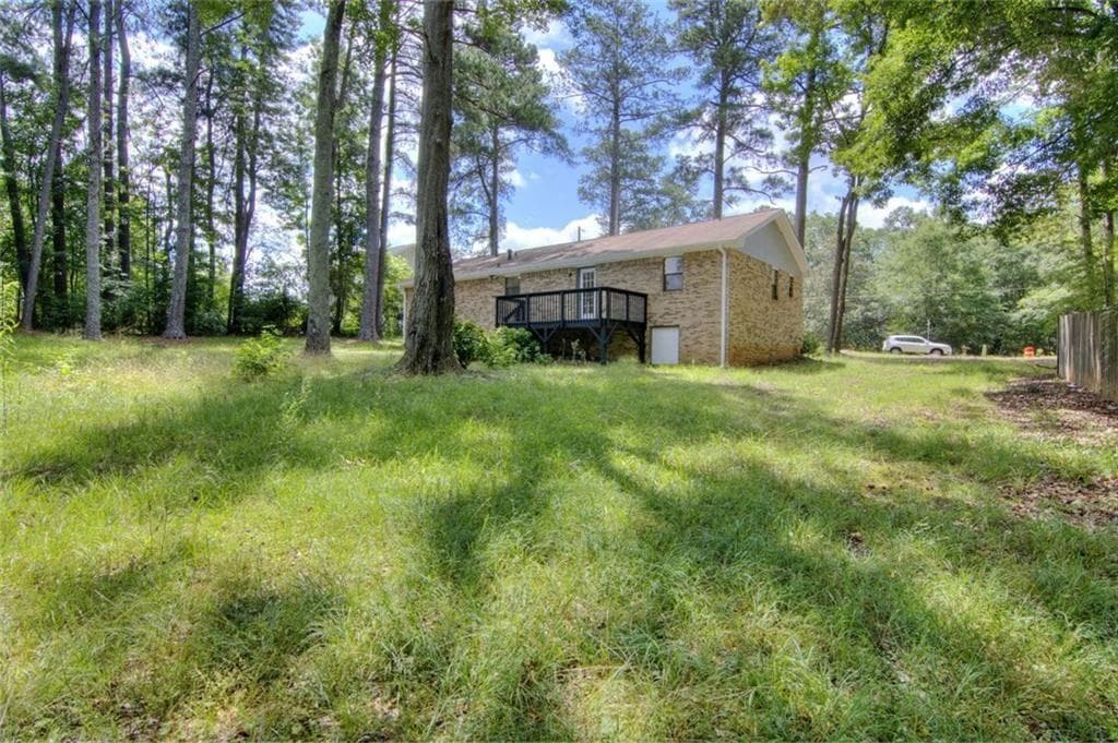 3 bedroom, 2 bathroom, 1,602 sq ft single family residence for sale at 2210 Village Drive, Covington, GA 30016 — photo 6
