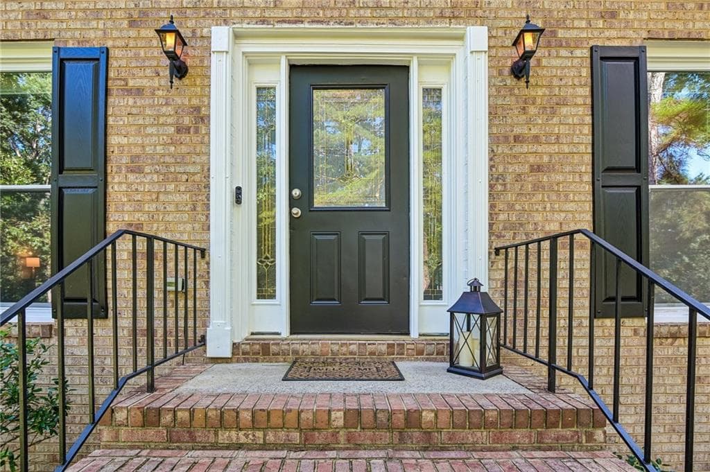 3 bedroom, 3 bathroom, 2,992 sq ft single family residence for sale at 2068 Signal Ridge Chase, Kennesaw, GA 30152 — photo 2