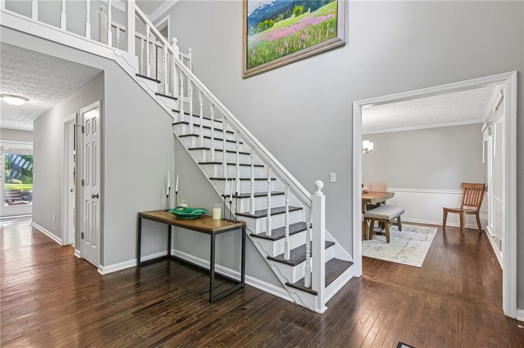 3 bedroom, 3 bathroom, 2,992 sq ft single family residence for sale at 2068 Signal Ridge Chase, Kennesaw, GA 30152 — photo 3