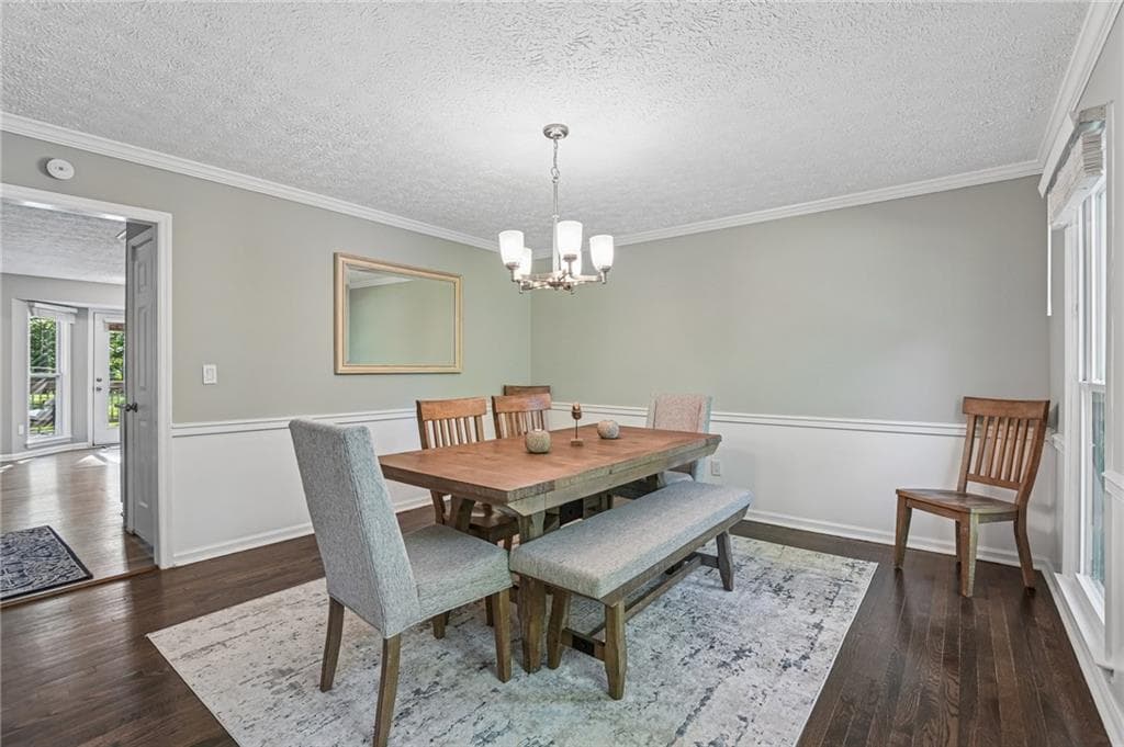3 bedroom, 3 bathroom, 2,992 sq ft single family residence for sale at 2068 Signal Ridge Chase, Kennesaw, GA 30152 — photo 4