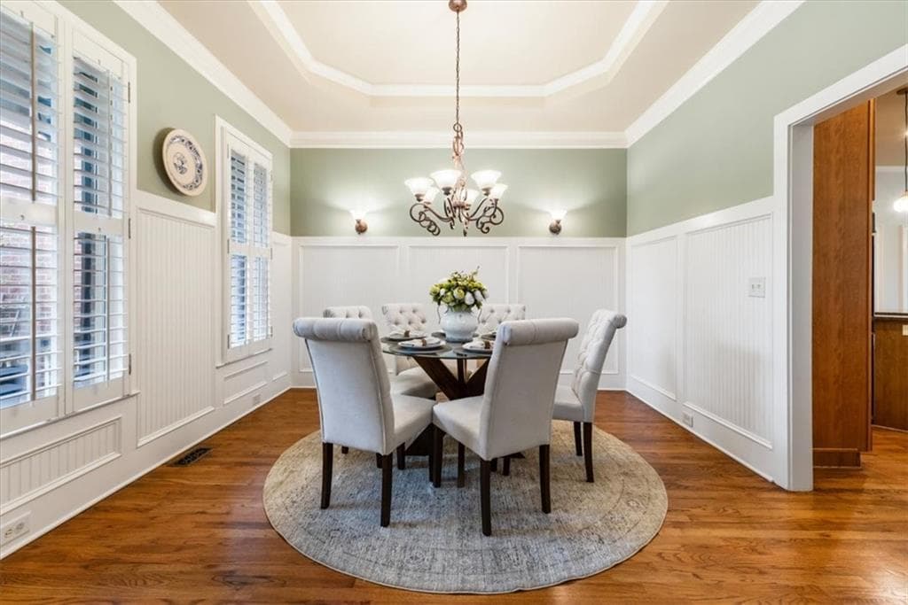 5 bedroom, 5 bathroom, 5,546 sq ft single family residence for sale at 525 Big Bend Trail, Sugar Hill, GA 30518 — photo 8