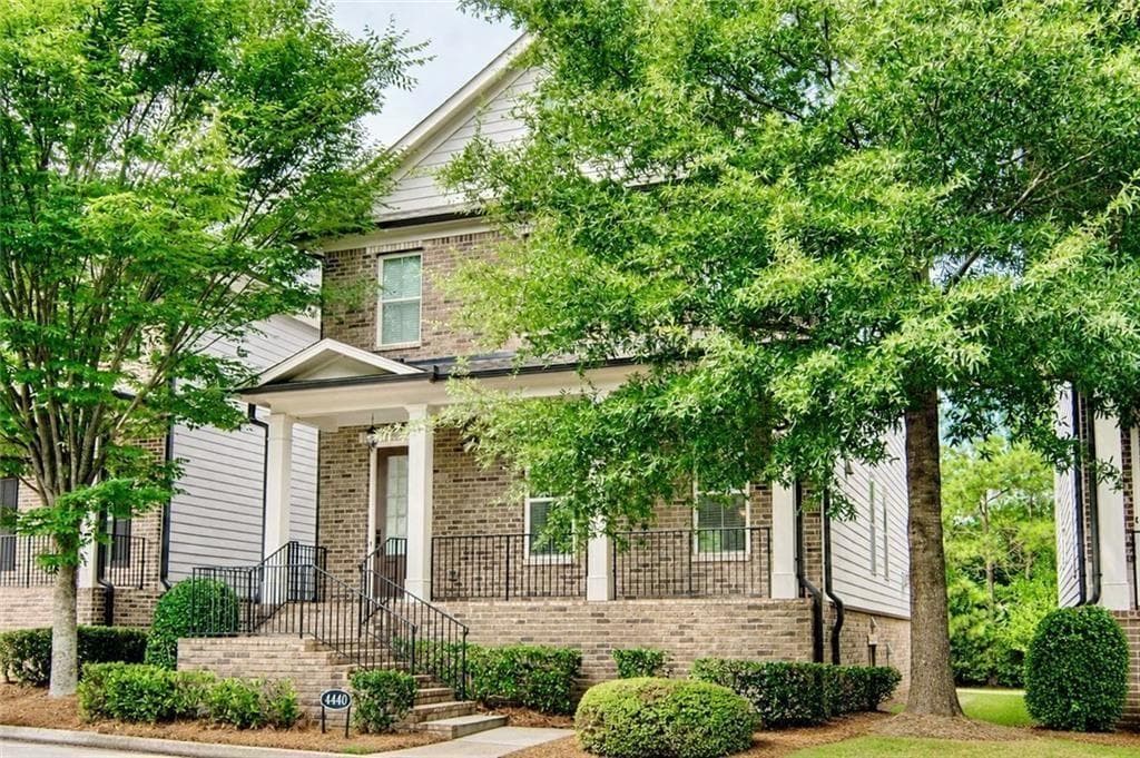 4 bedroom, 4 bathroom, 3,432 sq ft single family residence for sale at 4440 Bellview Walk, Duluth, GA 30097 — photo 7