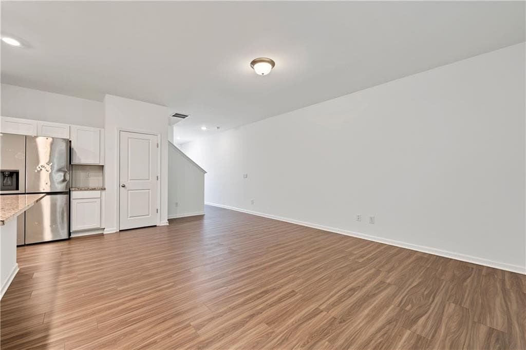 3 bedroom, 3 bathroom, 1,772 sq ft townhouse for rent at 1365 Cooper Springs Rd, Grayson, GA 30017 for $2,300 a month — photo 5