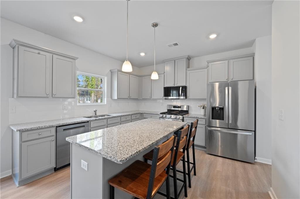 4 bedroom, 3 bathroom, 2,662 sq ft single family residence for rent at 1441 Stephens View Drive, Loganville, GA 30052 for $2,800 a month — photo 9