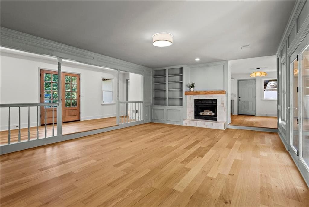 4 bedroom, 4 bathroom, 2,797 sq ft single family residence for sale at 2552 Holly Creek Drive, Marietta, GA 30062 — photo 6