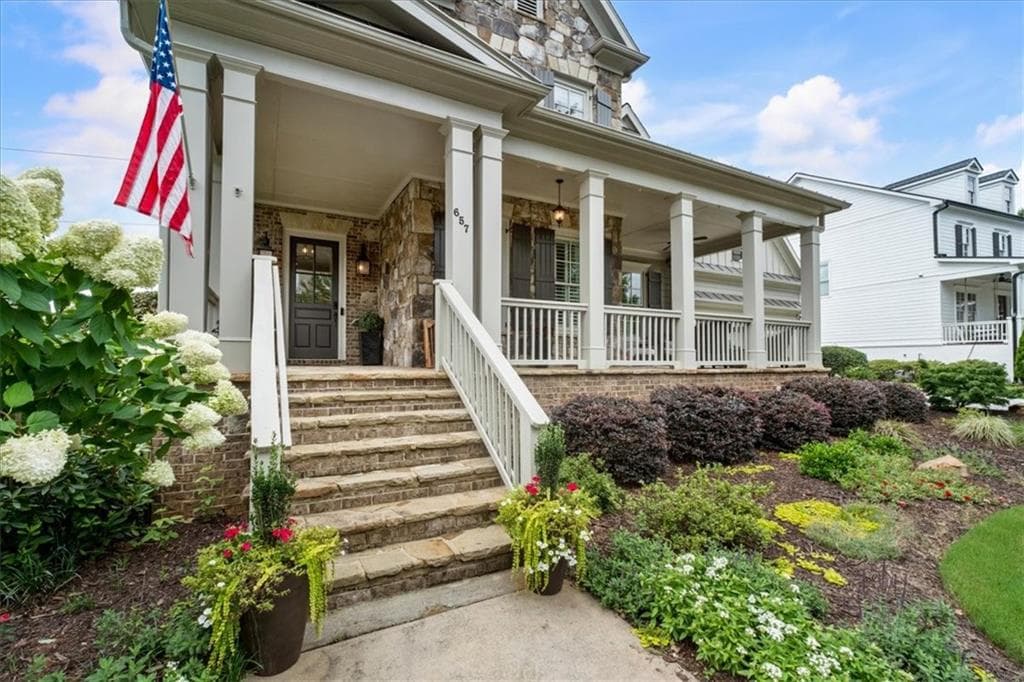 6 bedroom, 6 bathroom, 7,244 sq ft single family residence for sale at 657 Dunbrody Drive, Milton, GA 30004 — photo 3